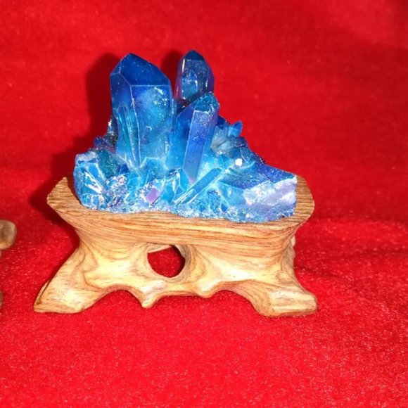 Aura Quartz Titanium Crystal Clusters - Picture 4 of 9